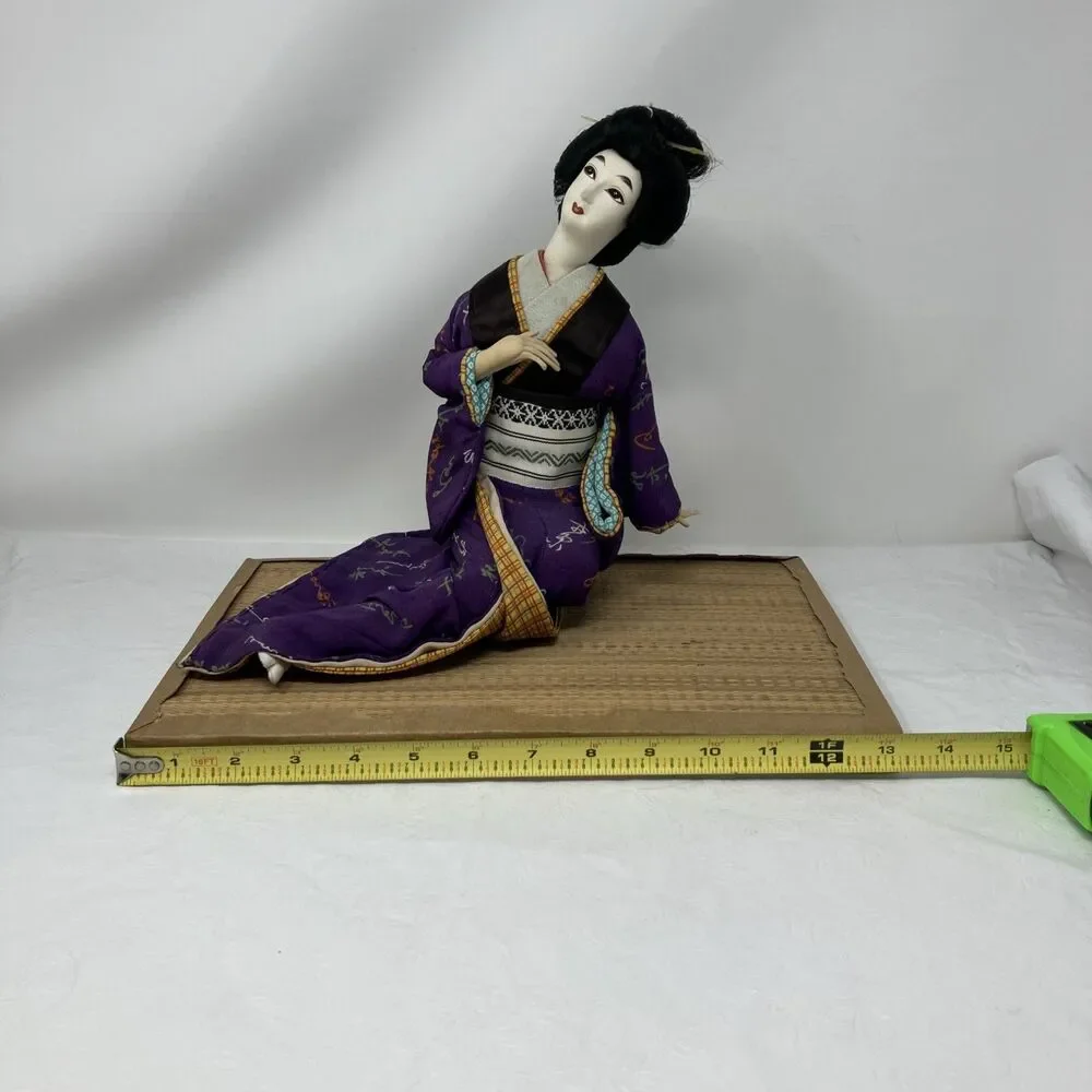 N/A vintage geisha